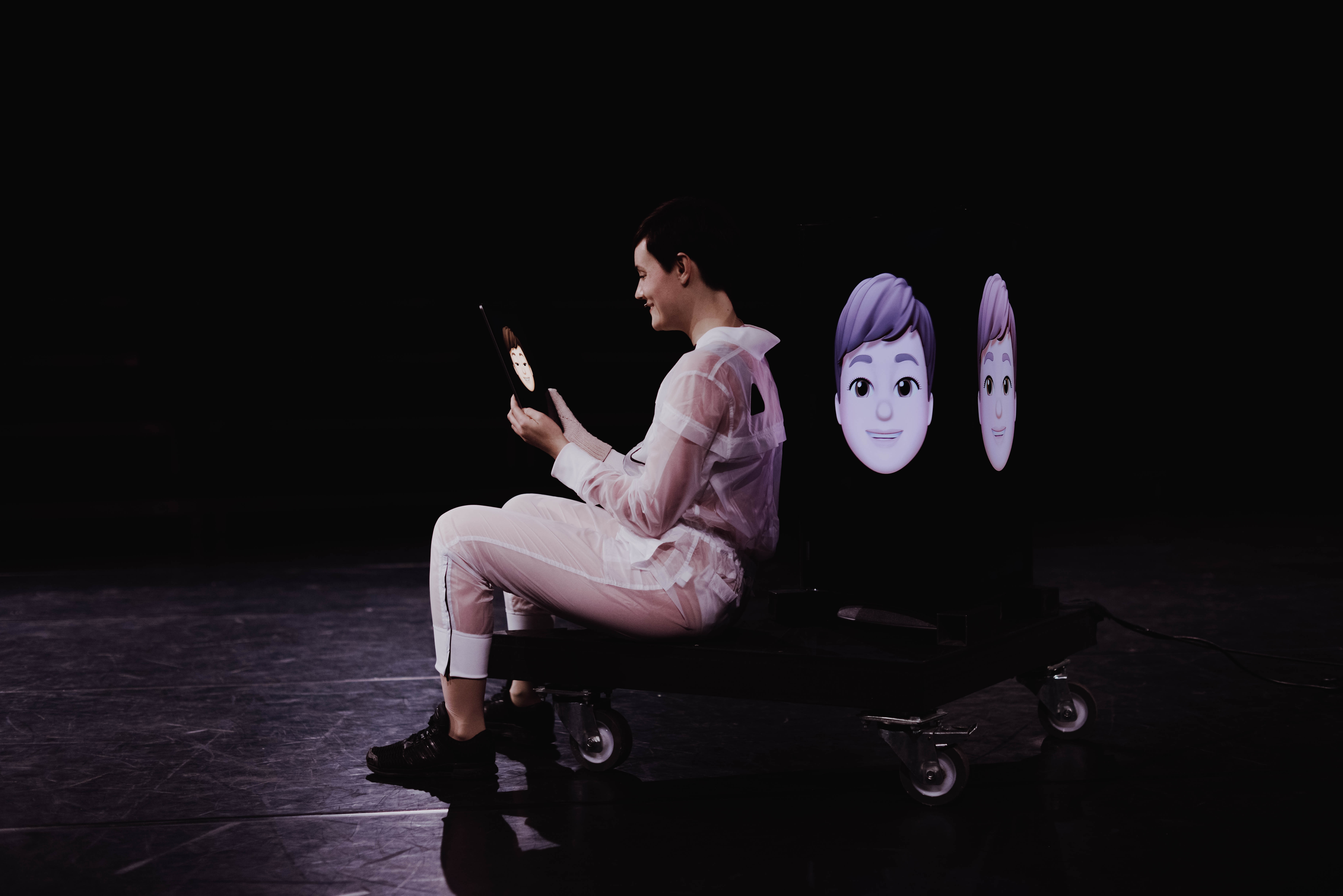 Applying interactive design and development to a theatre performance